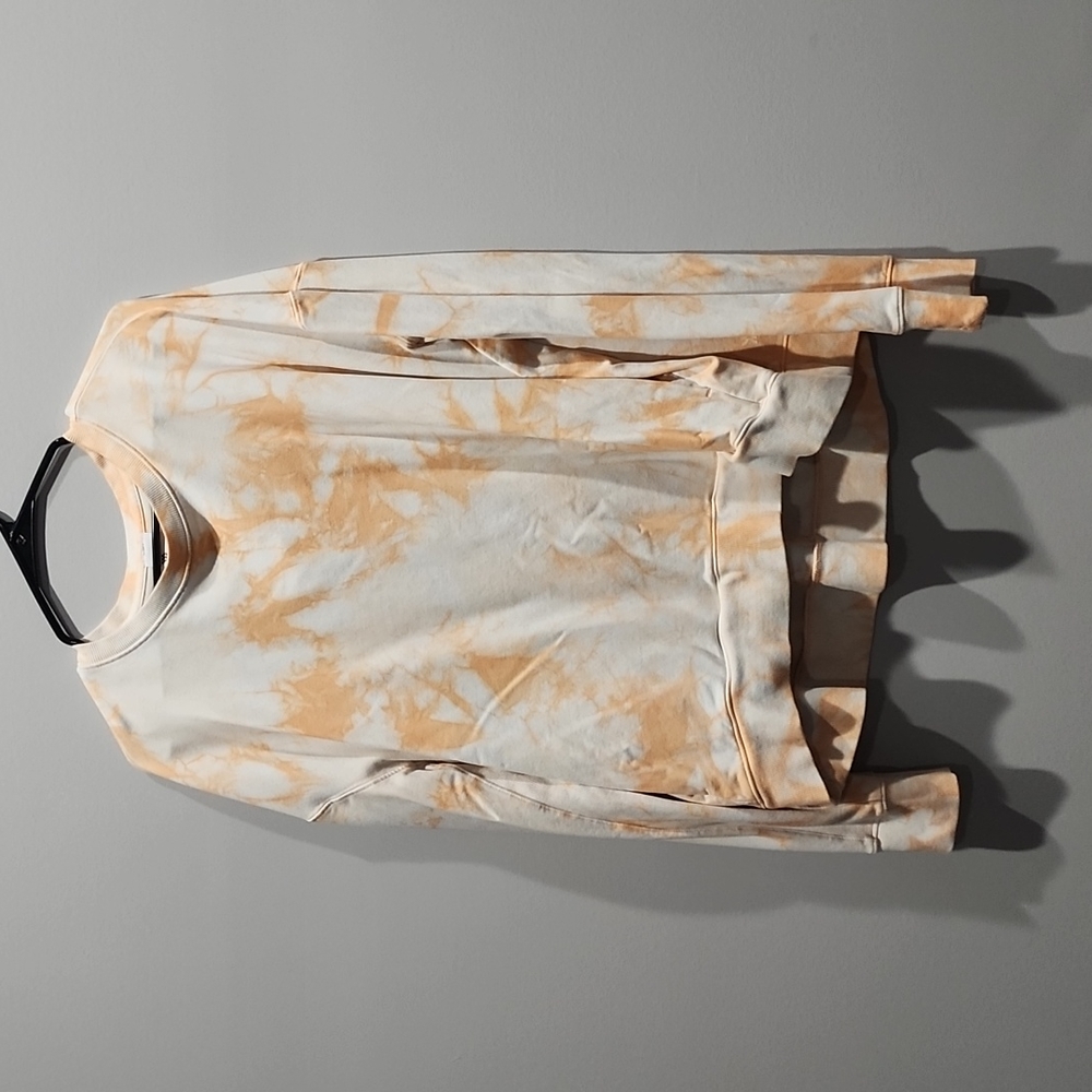 tie dye work out long sleeve pull over